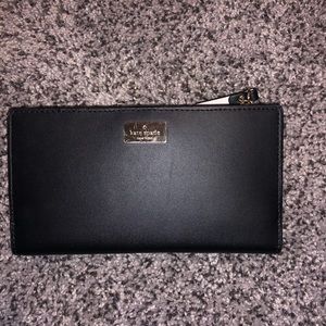 spencer slim bifold wallet
